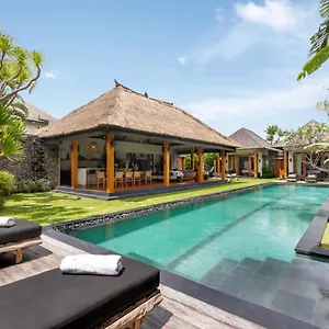 Wolfe By Finder , Seminyak (Bali) Indonesia